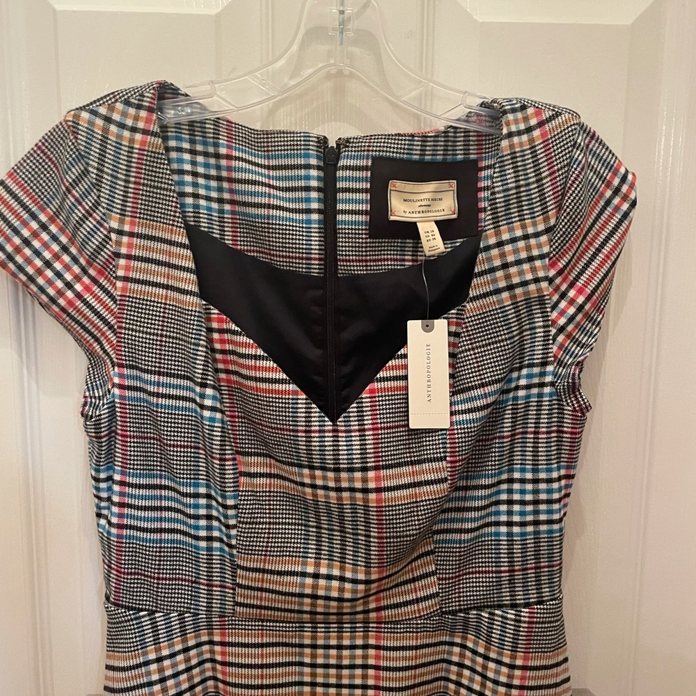 (3046) Anthro Moulinette Suers dress. Size 6. NWT